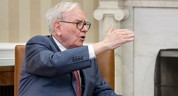 Títulos do governo dos EUA na pior semana de 2023, mas Buffett compra